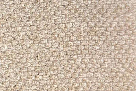 Feinchenille in Sandbeige, Nahaufnahme des dichten Flors