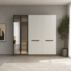 Kleiderschrank 265 cm mit Spiegeltüren, freigestellt aufgenommen